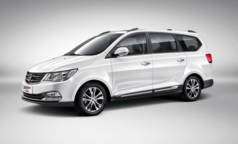  Baojun 730 2015 года  (фото 11 из 18)
